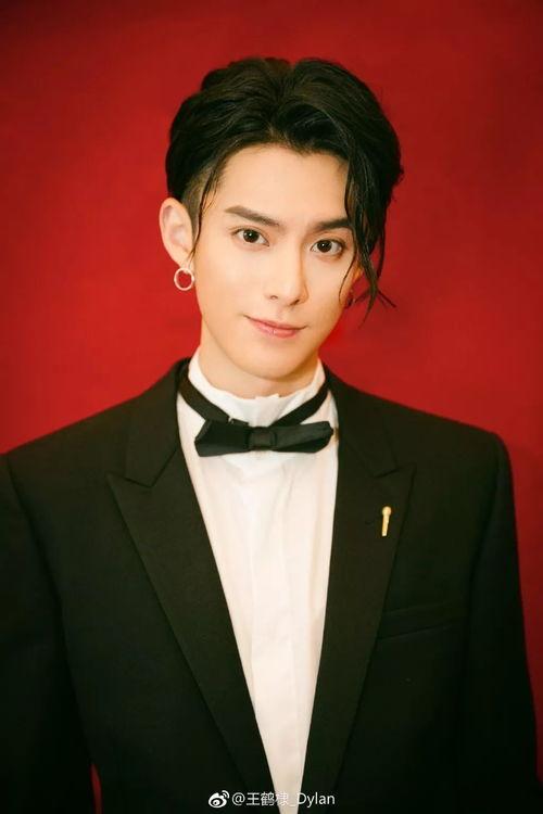 娱乐圈吃瓜王鹤棣沈月,吃瓜群众热议恋情  第2张